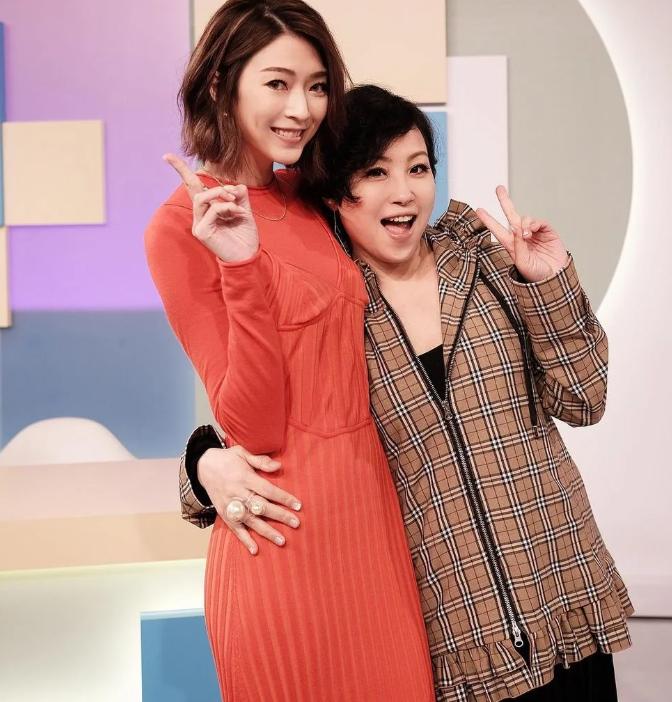 _16岁已是人间尤物！4年换20个男人，找到老实人接盘后收心做人妻_16岁已是人间尤物！4年换20个男人，找到老实人接盘后收心做人妻