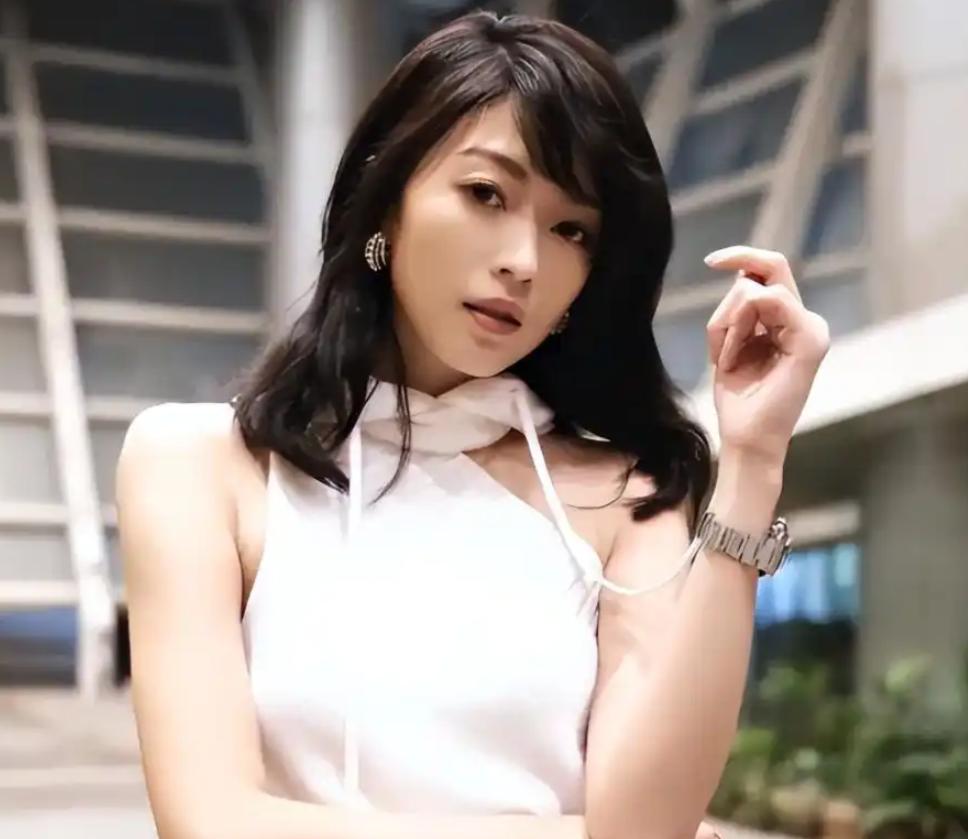 16岁已是人间尤物！4年换20个男人，找到老实人接盘后收心做人妻_16岁已是人间尤物！4年换20个男人，找到老实人接盘后收心做人妻_