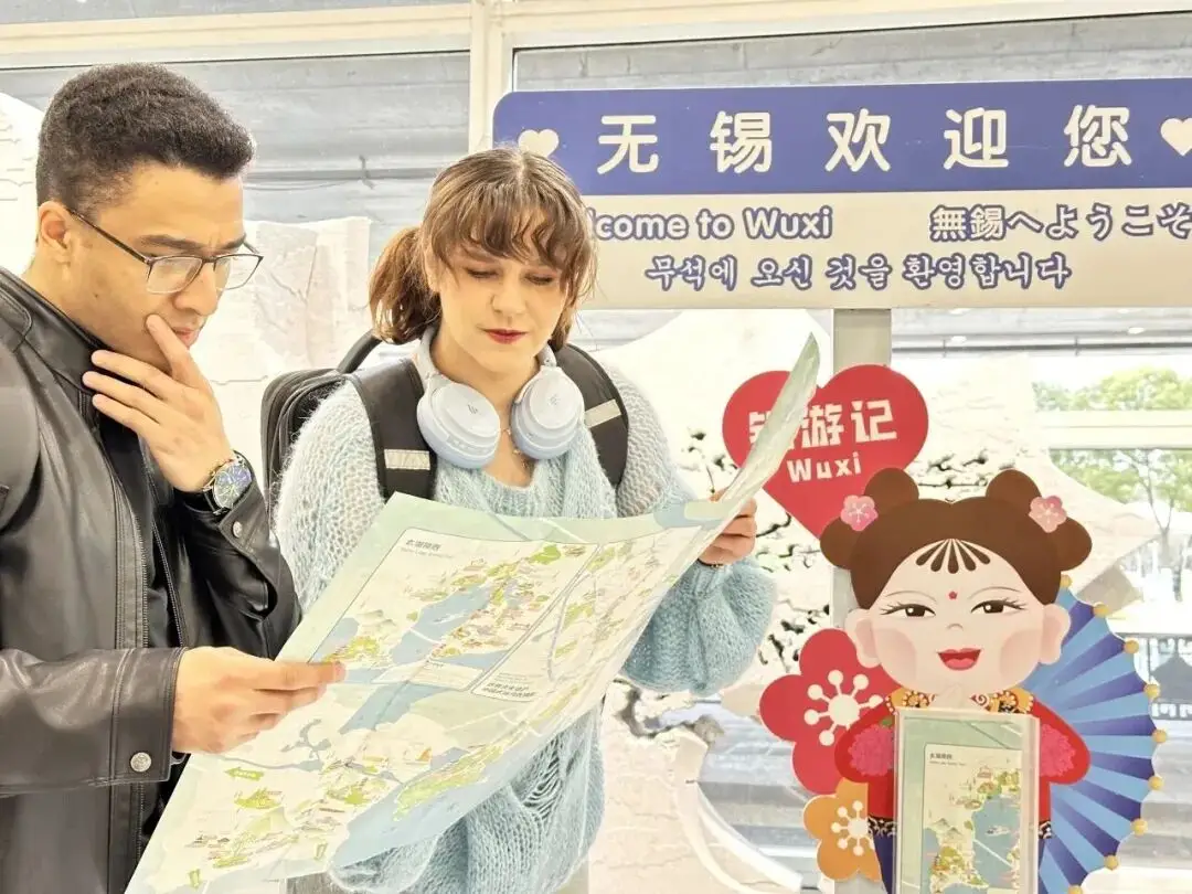 77182__苹果11怎么充不上电了