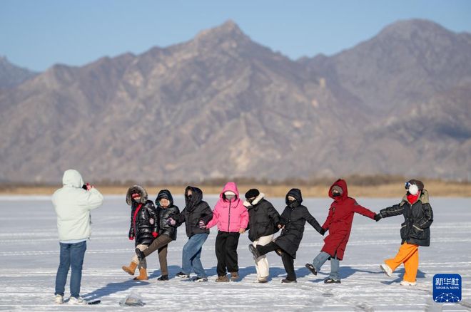呼和浩特:冰雪搭台唱响文旅融合乐章