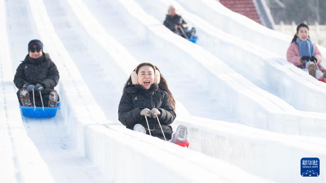 呼和浩特冰雪乐园项目__呼和浩特冰雪运动