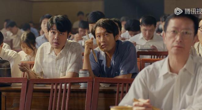 全程眼神空洞，拿腔作势，一人连累整部剧?《小城大事》还能追吗__全程眼神空洞，拿腔作势，一人连累整部剧?《小城大事》还能追吗