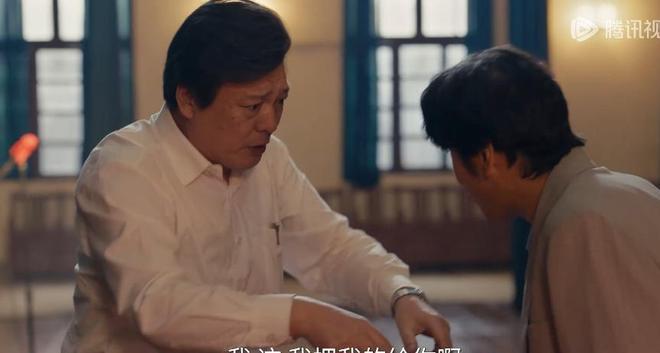 全程眼神空洞，拿腔作势，一人连累整部剧?《小城大事》还能追吗_全程眼神空洞，拿腔作势，一人连累整部剧?《小城大事》还能追吗_