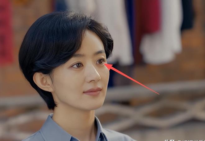 全程眼神空洞，拿腔作势，一人连累整部剧?《小城大事》还能追吗__全程眼神空洞，拿腔作势，一人连累整部剧?《小城大事》还能追吗