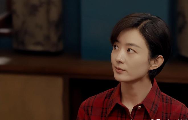 _全程眼神空洞，拿腔作势，一人连累整部剧?《小城大事》还能追吗_全程眼神空洞，拿腔作势，一人连累整部剧?《小城大事》还能追吗