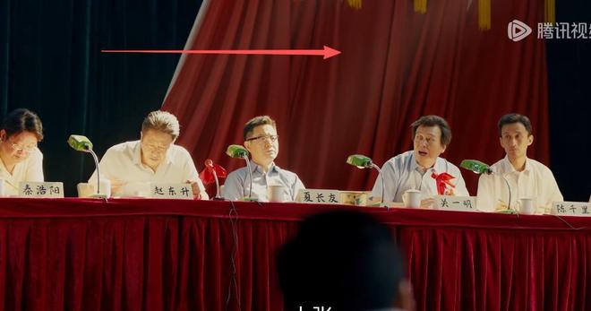 _全程眼神空洞，拿腔作势，一人连累整部剧?《小城大事》还能追吗_全程眼神空洞，拿腔作势，一人连累整部剧?《小城大事》还能追吗