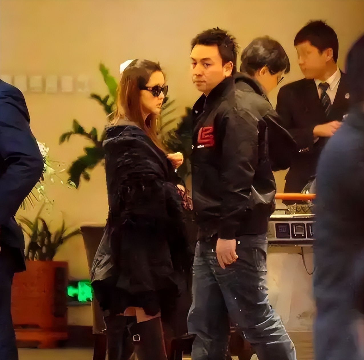 释小龙的爸爸名字_释小龙父亲身价_