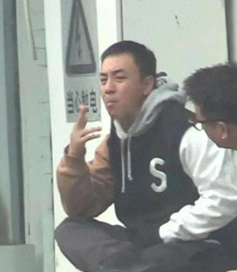 释小龙的爸爸名字__释小龙父亲身价