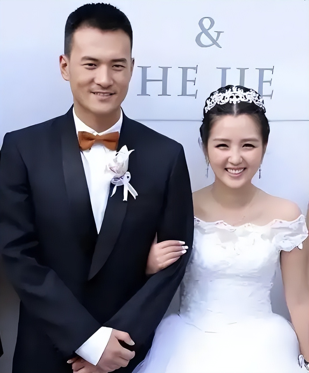 释小龙的爸爸名字__释小龙父亲身价