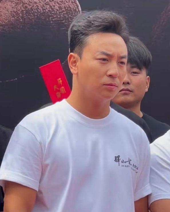 释小龙的爸爸名字_释小龙父亲身价_