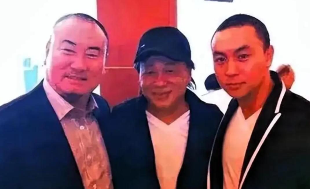 释小龙父亲身价__释小龙的爸爸名字