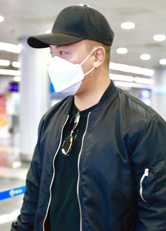 释小龙父亲身价__释小龙的爸爸名字