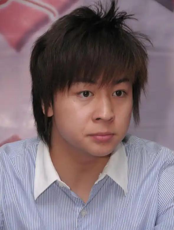 释小龙父亲身价__释小龙的爸爸名字