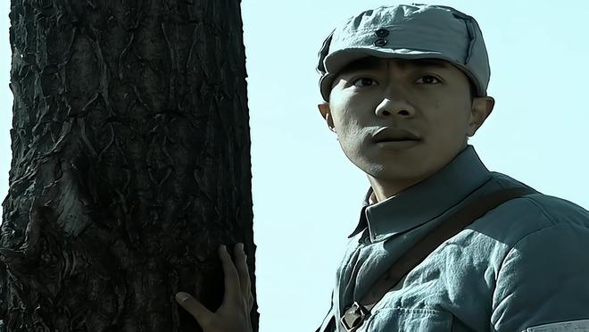 亮剑中钱伯钧的原型__亮剑里的钱伯钧是谁演的