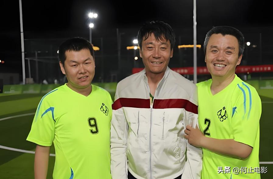 那英为高峰写的歌__那英放弃的歌手