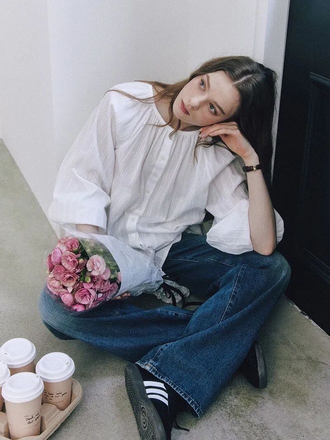 今年春天，外套长一点会更美！