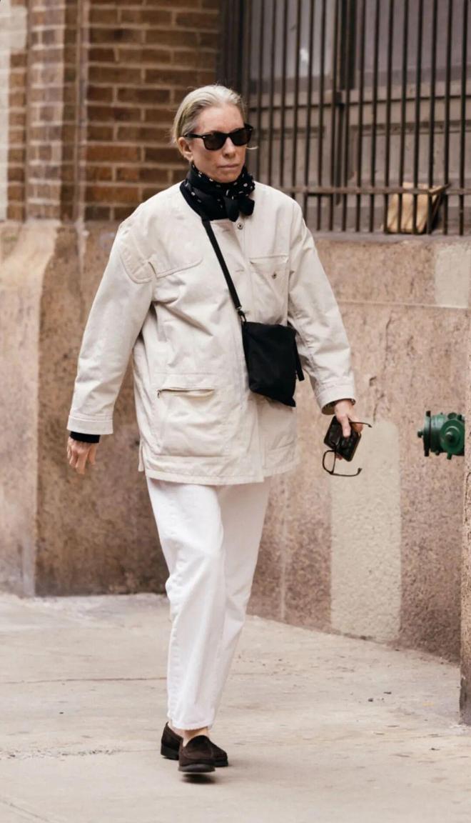 _春天外套穿几天洗一次_春天穿外套