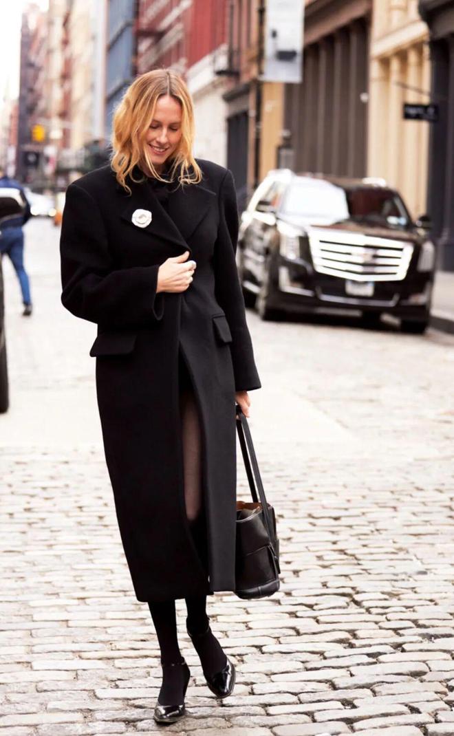 春天外套穿几天洗一次_春天穿外套_