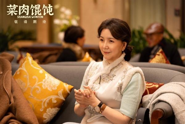 _专访｜《菜肉馄饨》原著作者金莹：小说更暧昧，电影更大众化_专访｜《菜肉馄饨》原著作者金莹：小说更暧昧，电影更大众化