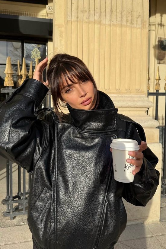 “生人勿近”高级感的漏斗领既能凹造型还兼顾保暖_“生人勿近”高级感的漏斗领既能凹造型还兼顾保暖_