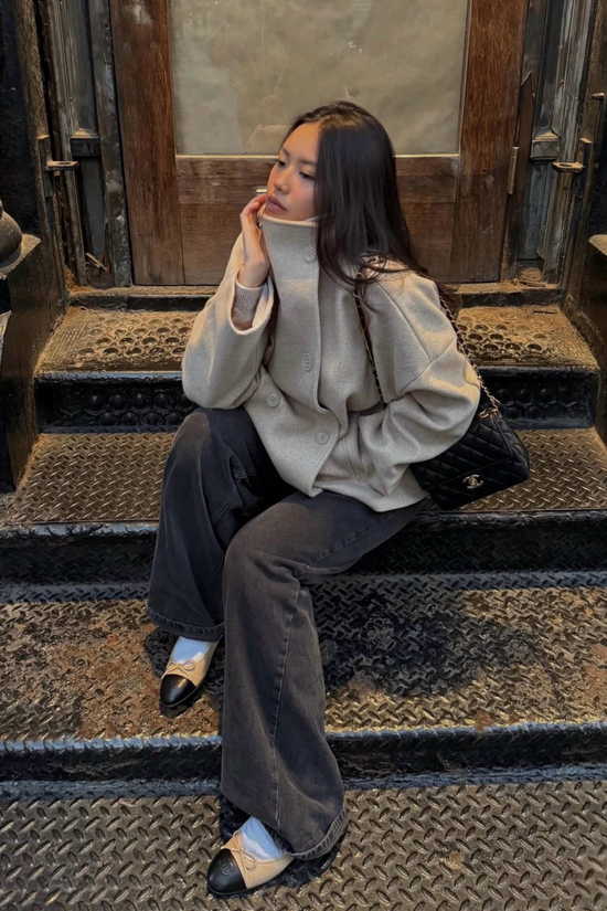 “生人勿近”高级感的漏斗领既能凹造型还兼顾保暖_“生人勿近”高级感的漏斗领既能凹造型还兼顾保暖_