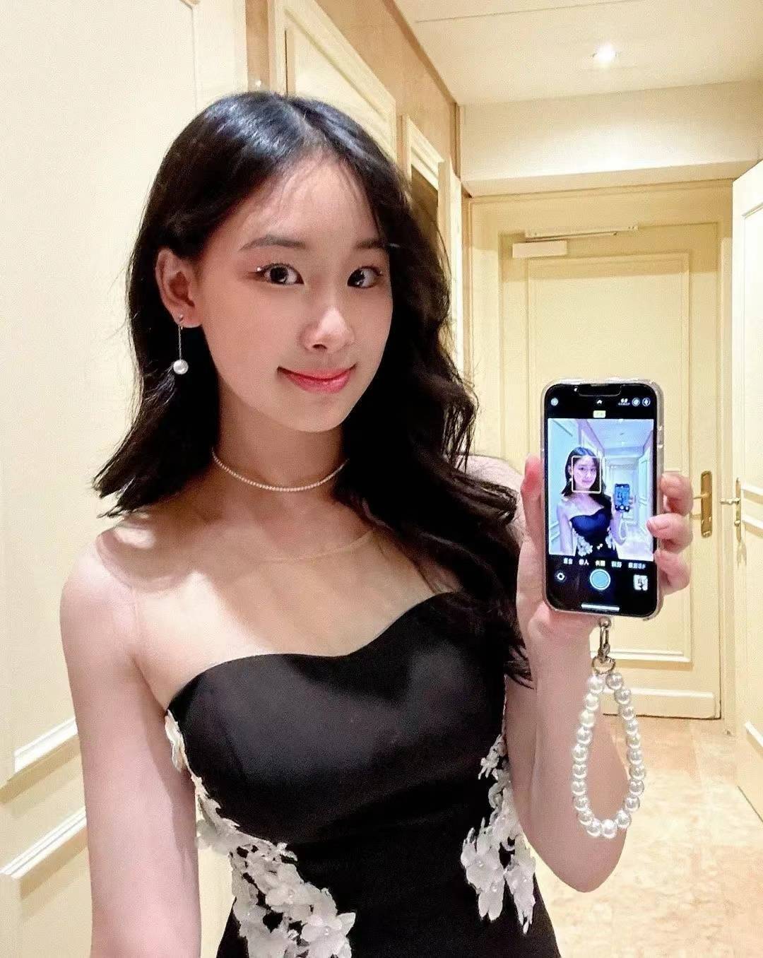 出乎赵文卓夫妇的预料，18岁的美籍女儿，如今已开始给他们争光了_出乎赵文卓夫妇的预料，18岁的美籍女儿，如今已开始给他们争光了_