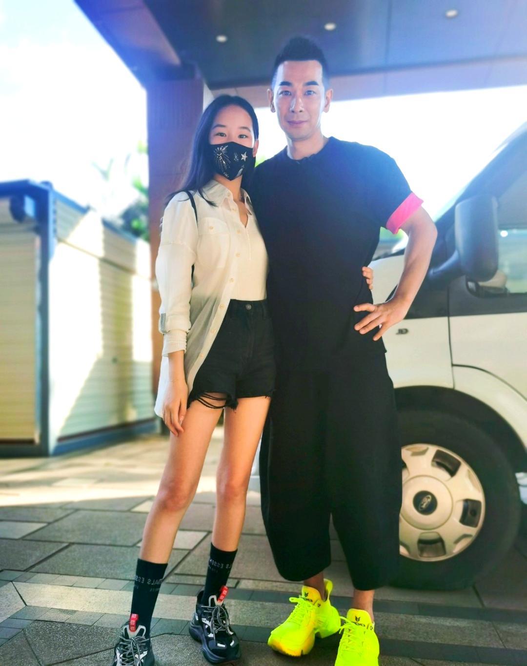 _出乎赵文卓夫妇的预料，18岁的美籍女儿，如今已开始给他们争光了_出乎赵文卓夫妇的预料，18岁的美籍女儿，如今已开始给他们争光了