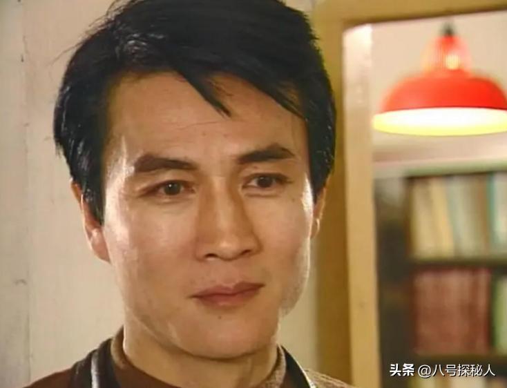 原来他早已去世，15岁演戏44岁走红，47岁患癌离世，哥哥是熟面孔_原来他早已去世，15岁演戏44岁走红，47岁患癌离世，哥哥是熟面孔_