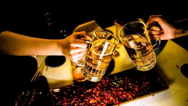 一滴也别喝！科学家调查发现，2020年全球有74万人因饮酒患癌