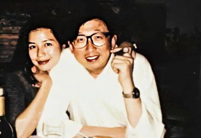 _65岁钟楚红近况曝光！老公去世18年未再嫁，一个人孤苦伶仃生活_65岁钟楚红近况曝光！老公去世18年未再嫁，一个人孤苦伶仃生活