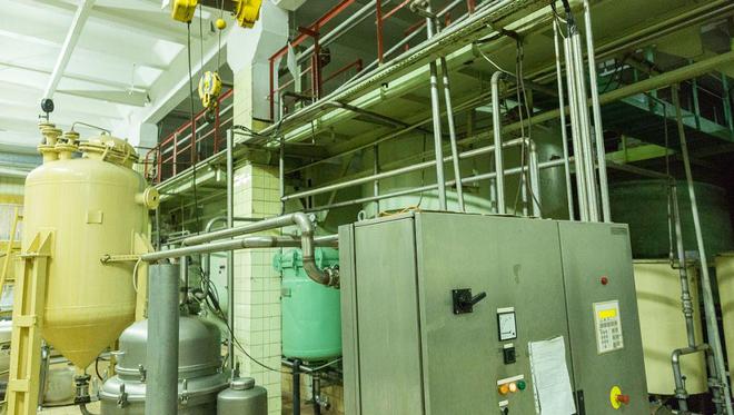 湖南第一庸官，好面子导致政府负债1000亿，为政绩骗刘强东100亿