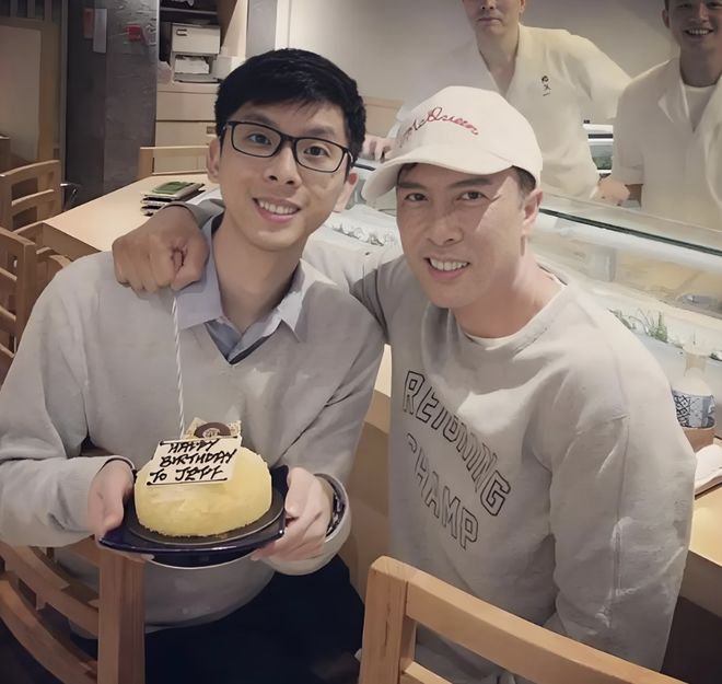 甄子丹儿子姓名__甄子丹大儿子哪一年生的