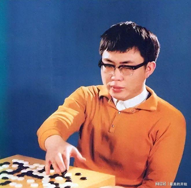 贾静雯情路坎坷_情路坎坷是怎么回事_