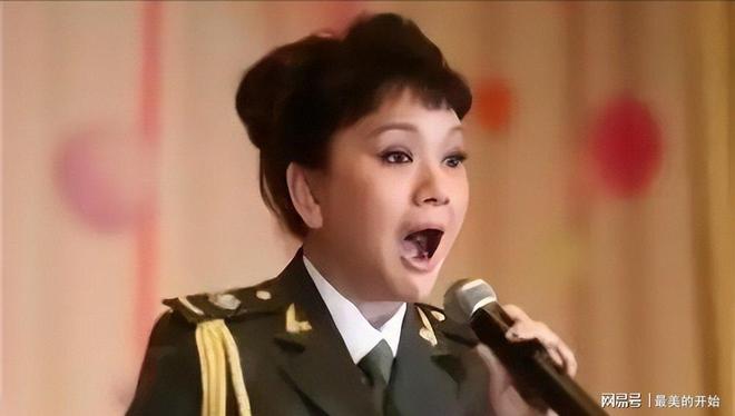 贾静雯情路坎坷_情路坎坷是怎么回事_