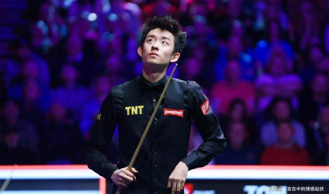 大师赛赵心童5-3领先赛点，决胜局鲁莽选择逆转，今晚德比战_大师赛赵心童5-3领先赛点，决胜局鲁莽选择逆转，今晚德比战_