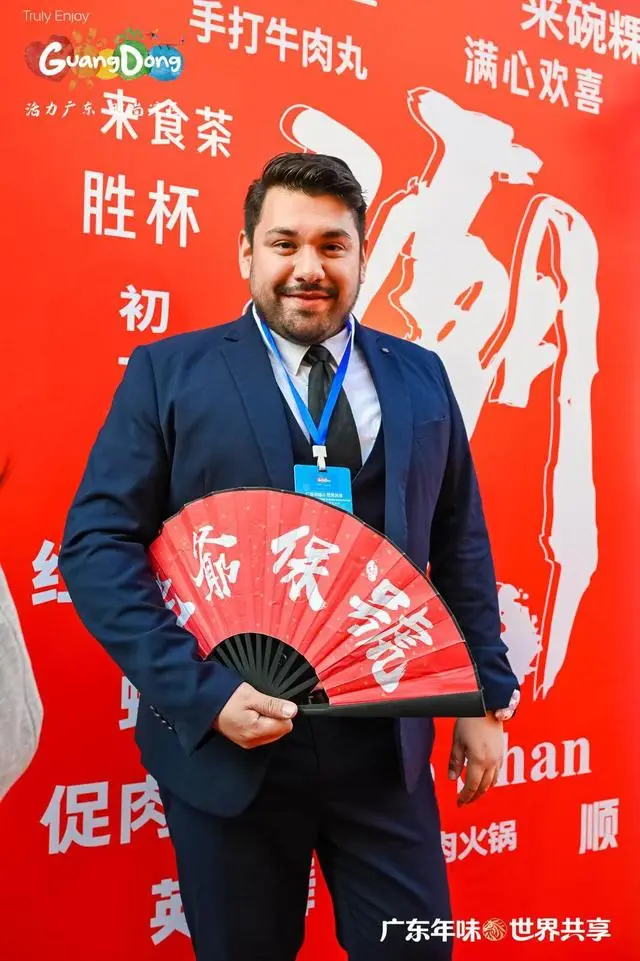 _汕头潮味天下_知米背单词安卓沉浸式