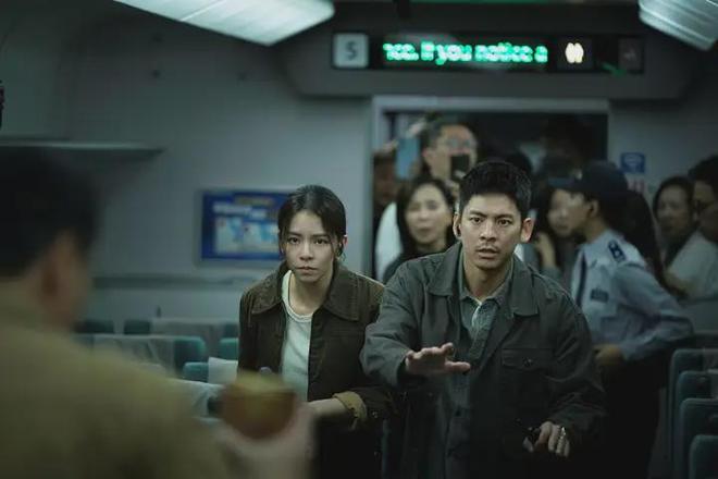 列车爆炸了_列车爆炸无限复活_