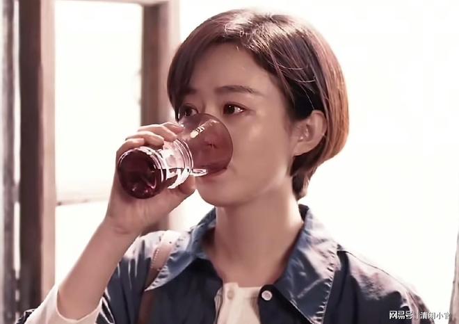 _《小城大事》：超有“气血”的赵丽颖，又给内娱上了一课_《小城大事》：超有“气血”的赵丽颖，又给内娱上了一课