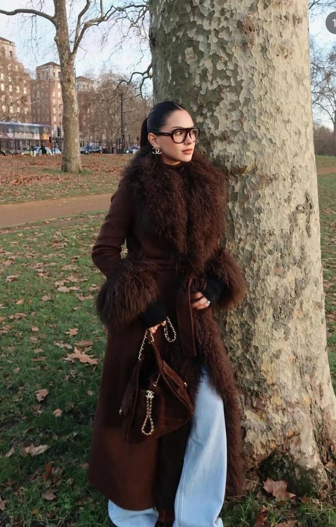 款冬季羽绒服_冬装羽绒服搭配_