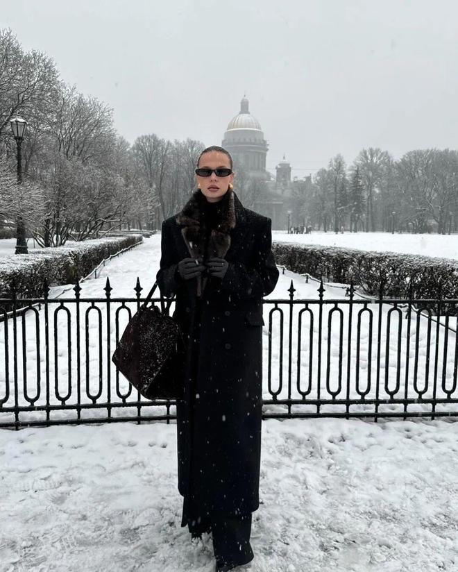 冬装羽绒服搭配__款冬季羽绒服