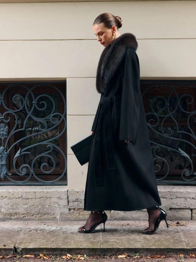 款冬季羽绒服_冬装羽绒服搭配_