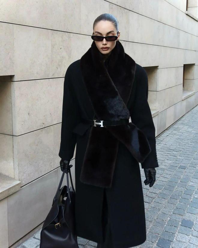 _冬装羽绒服搭配_款冬季羽绒服