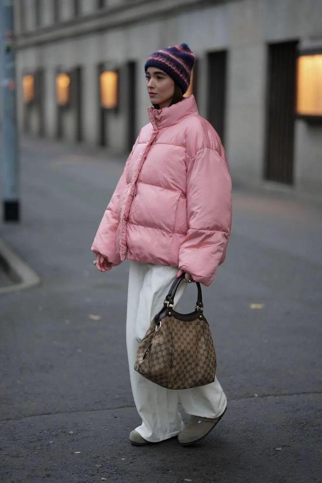 _羽绒裤腿太宽了怎么办_羽绒裤宽松一点好还是紧一点好