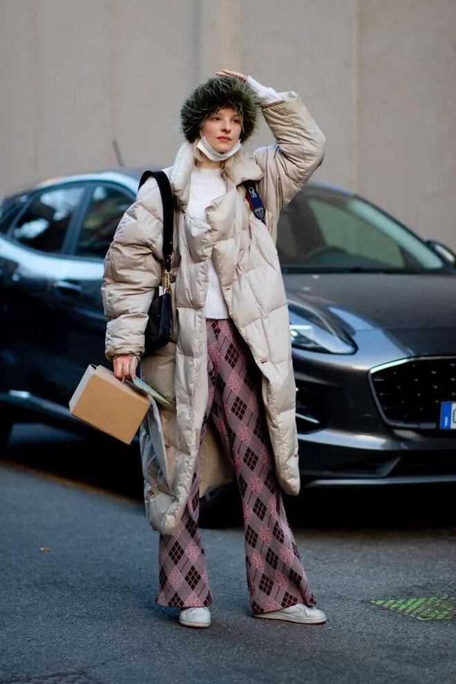 羽绒裤宽松一点好还是紧一点好__羽绒裤腿太宽了怎么办