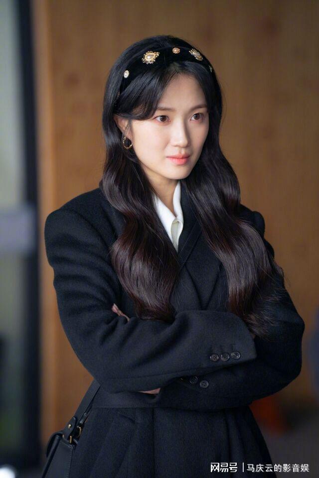 _《今天开始是人类》首播，有趣的爱情剧，千年九尾狐遇上帅气男足_《今天开始是人类》首播，有趣的爱情剧，千年九尾狐遇上帅气男足