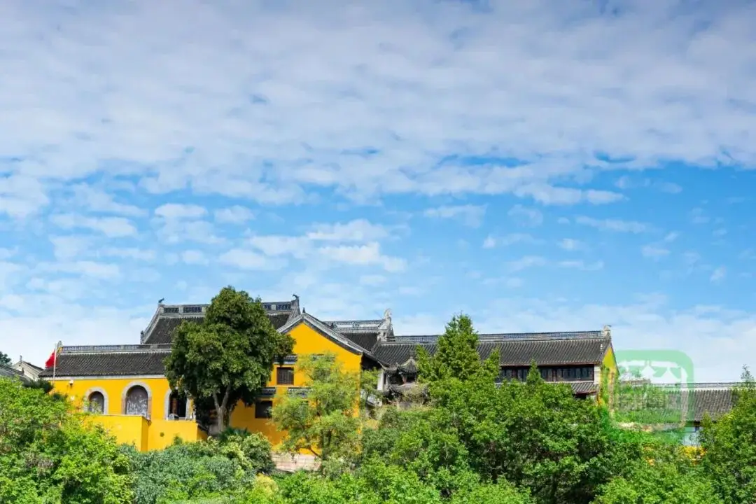 _扬州暖山别墅值得买吗_扬州暖山房地产开发有限公司