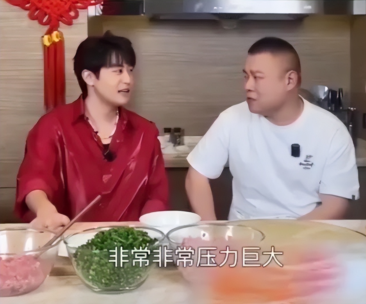 春晚潘长江蔡明小品全集__2020年春晚蔡明潘长江缺席