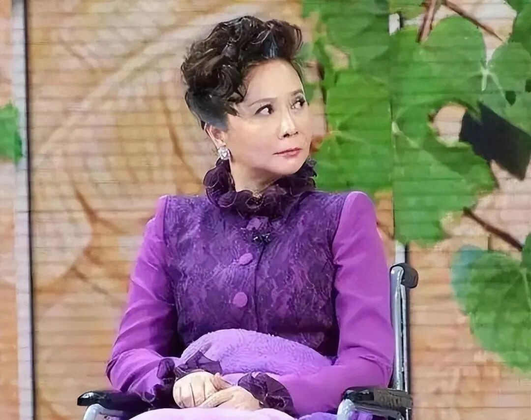 春晚潘长江蔡明小品全集__2020年春晚蔡明潘长江缺席