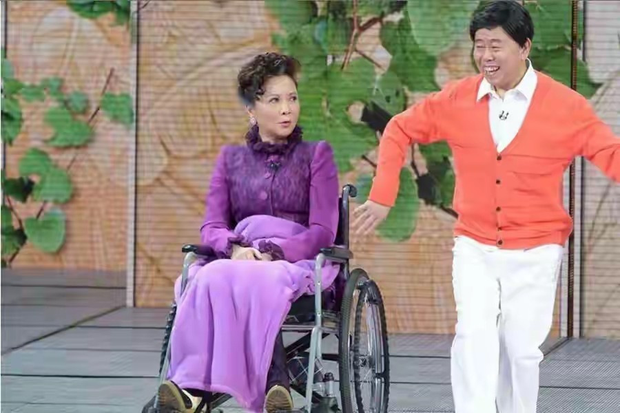 2020年春晚蔡明潘长江缺席__春晚潘长江蔡明小品全集