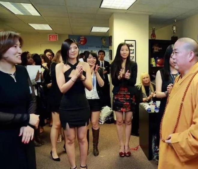 乱成一锅粥！释永信风波扯出多位女星，比王林“床上开光”还恶心_乱成一锅粥！释永信风波扯出多位女星，比王林“床上开光”还恶心_